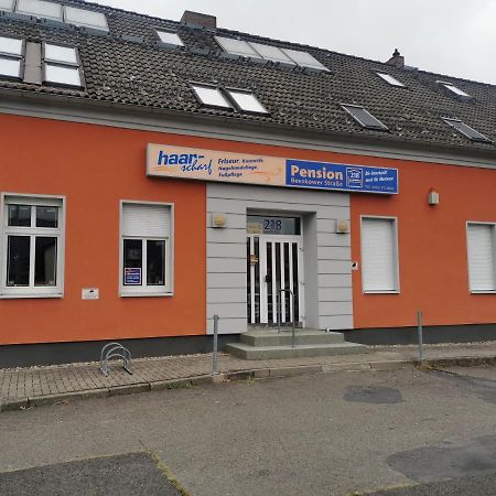 Zimmervermietung Schoenfliesser Stuben Auch Fuer Monteure Eisenhüttenstadt Eksteriør bilde
